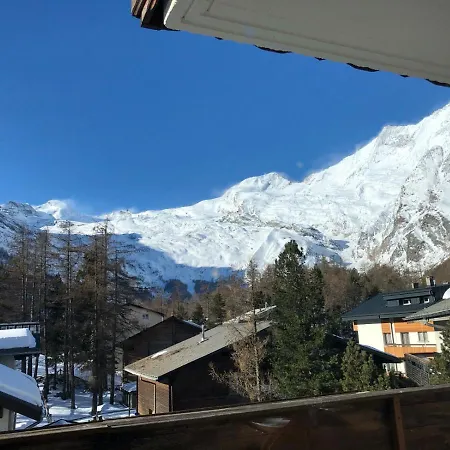 Chalet Stilvolle Grosszuegige 7.5 Zi Maisonette 10 Pers