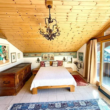 샬레 Stilvolle Grosszuegige 7.5 Zi Maisonette 10 Pers Saas Fee